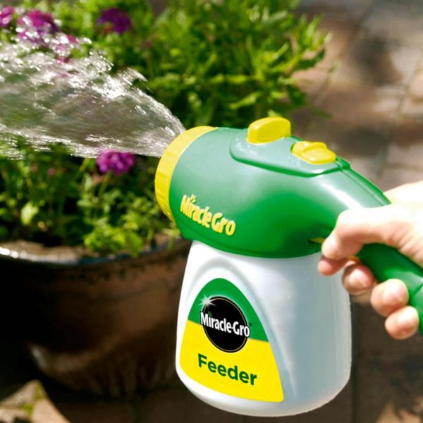 Miracle-Gro Feeder Unit - Image 3