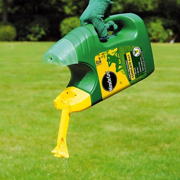 Miracle-Gro Complete 4 in 1 Spreader 80m2 - Image 2