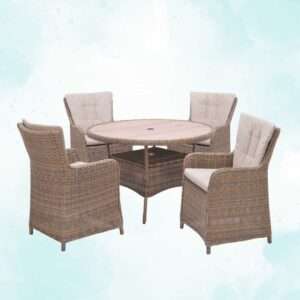 Woodsmore 4 Seat Round Dining Set
