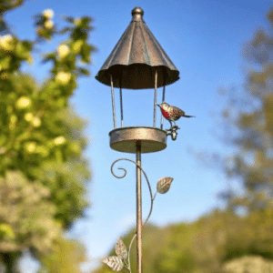 Robin Redbreast Bird House